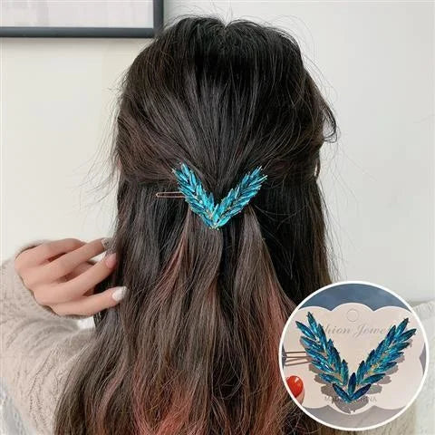 Luxury Shining Crystal Hair Clip – Elegant Korean V Shape Buckle Hairpins - Image 10