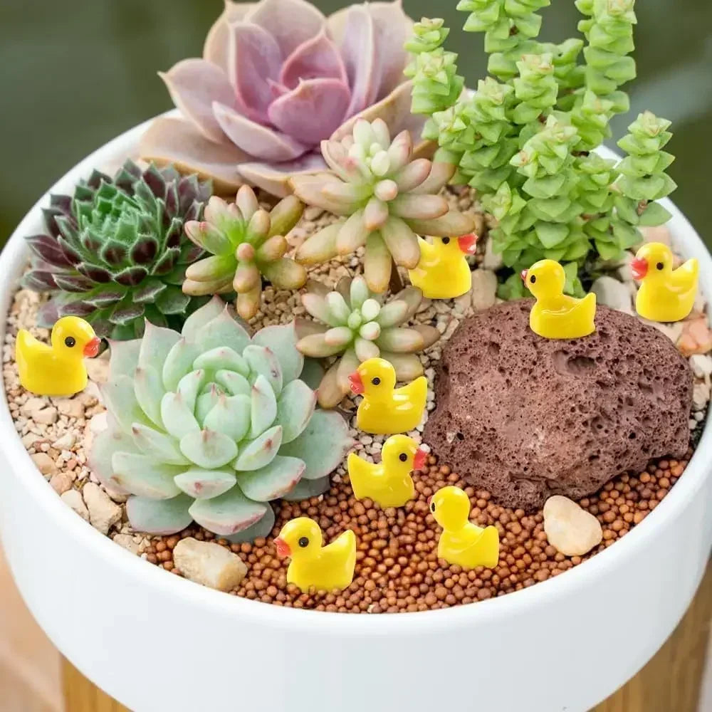 Mini Resin Ducks – Charming Tiny Figures for Creative Decor - Image 2