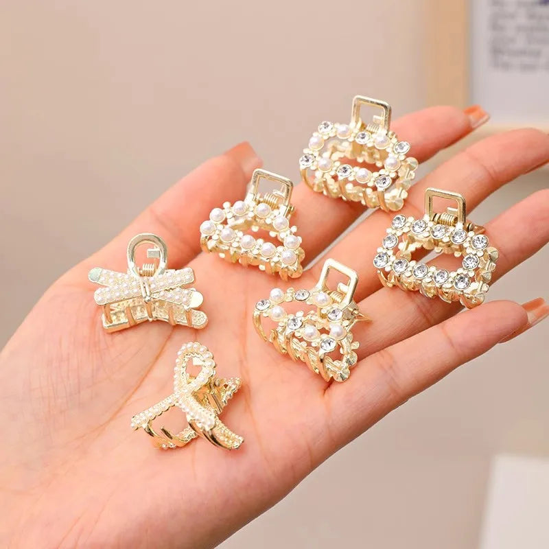 Elegant Rhinestone & Pearl Mini Hair Claws Set for Women and Girls - Image 16